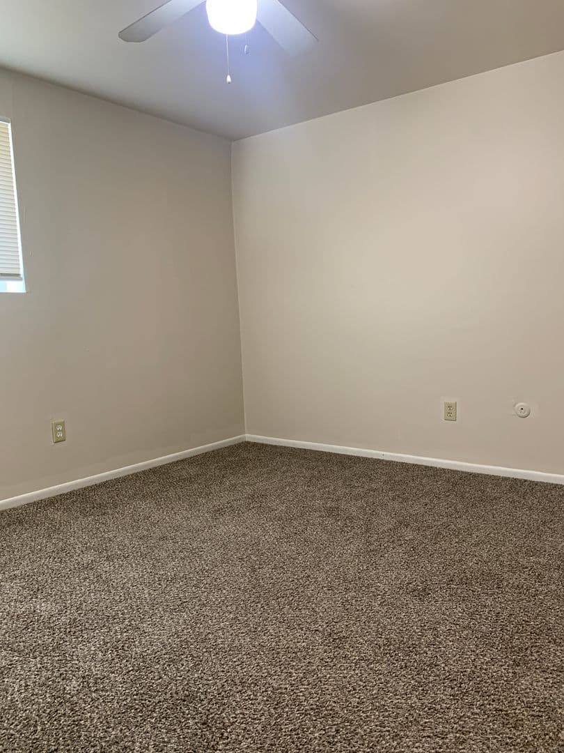 Parkville Apartment: 9001-9155 NW 57th Street