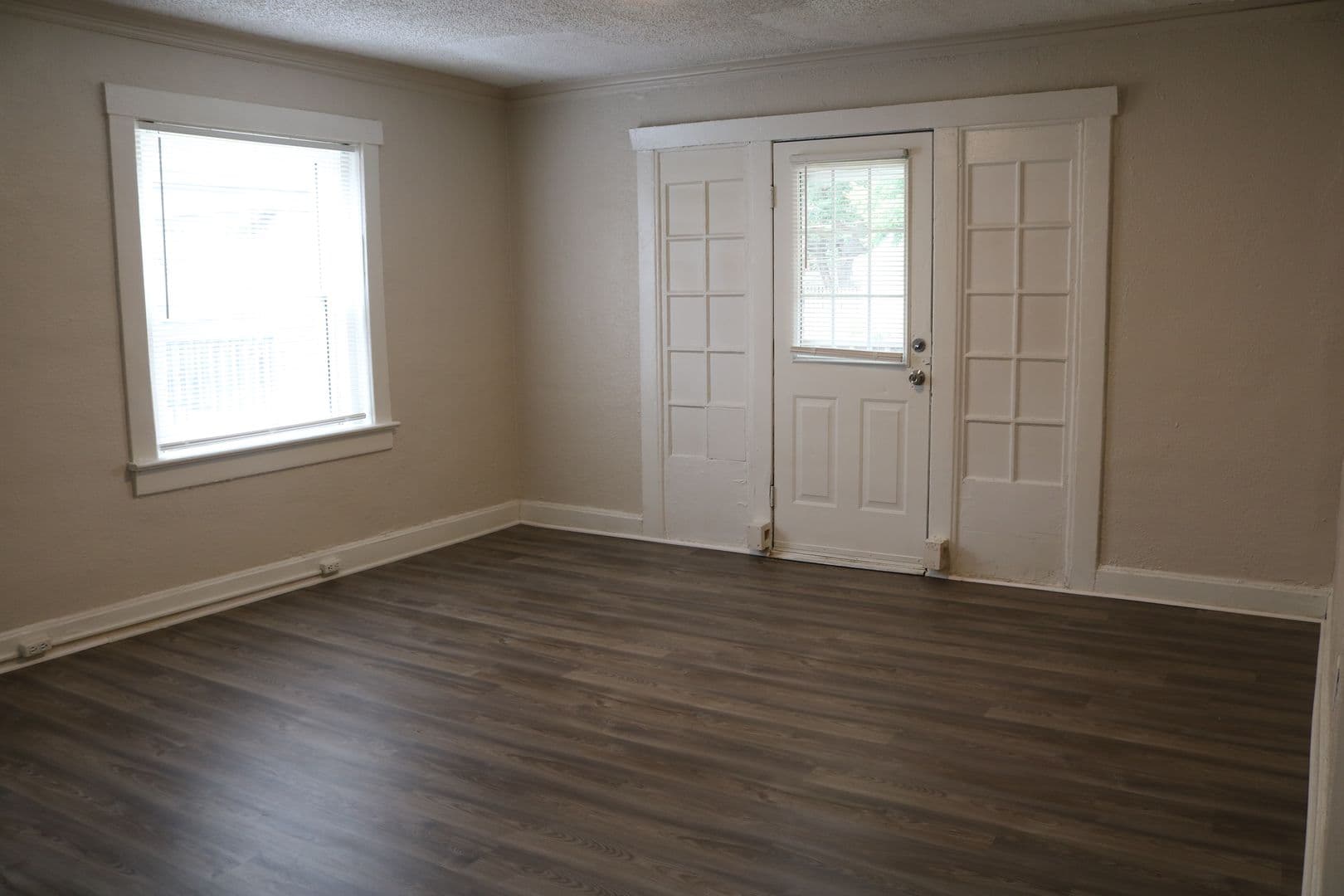 Kansas City Apartment: 905-911 W 40th Terr