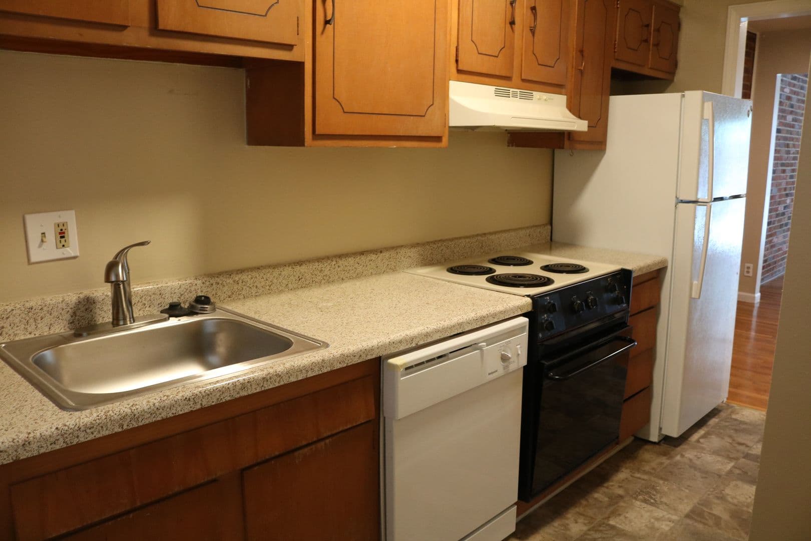 Kansas City Apartment: 3608-3618 Baltimore Ave.