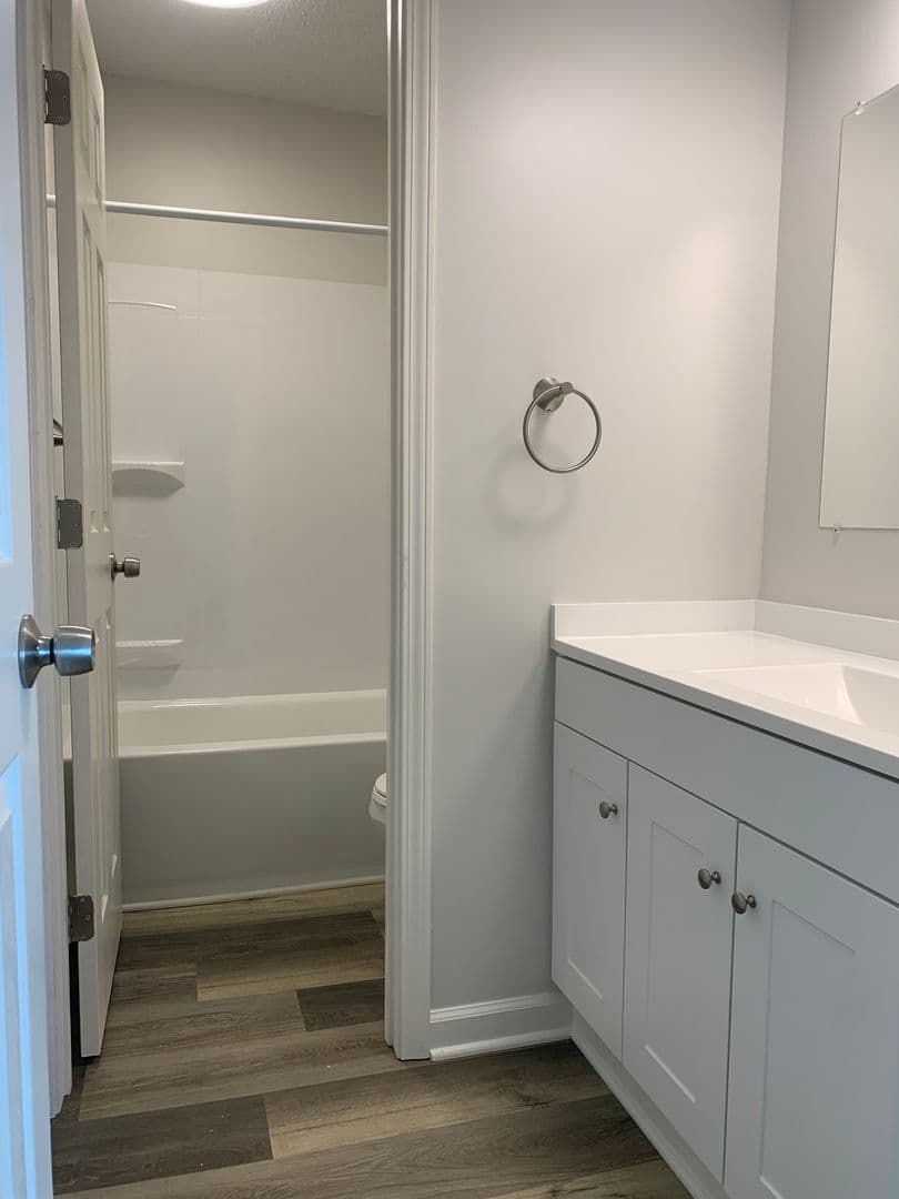 Kansas City Apartment: 3701-3703 Baltimore Ave