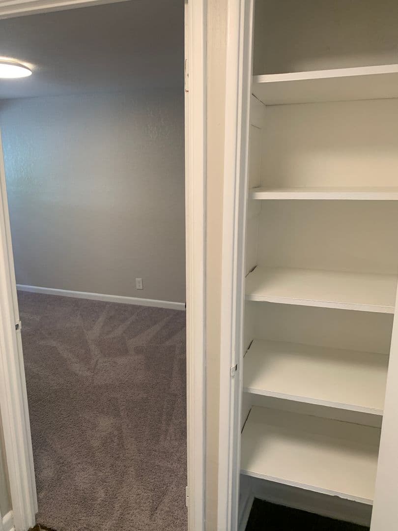 Kansas City Apartment: 4403 / 4407 Holly