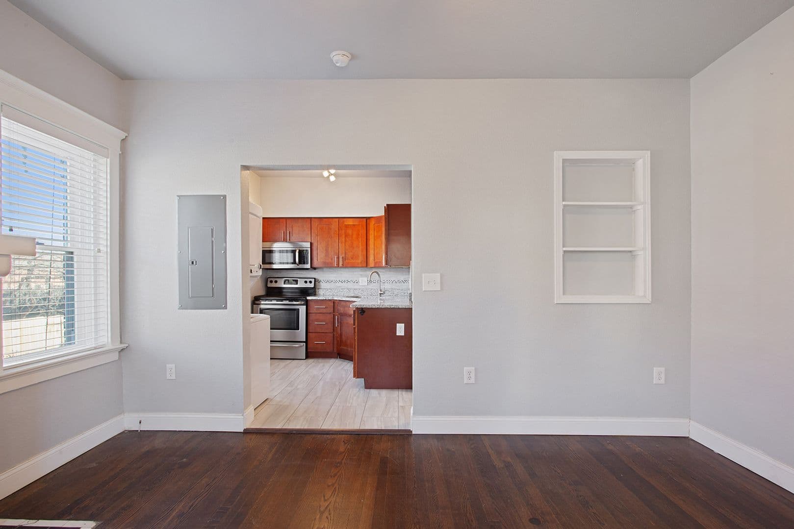 Kansas City Apartment: 3825 Baltimore