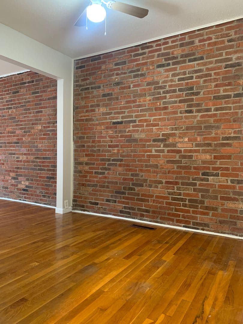 Kansas City Apartment: 3608-3618 Baltimore Ave.