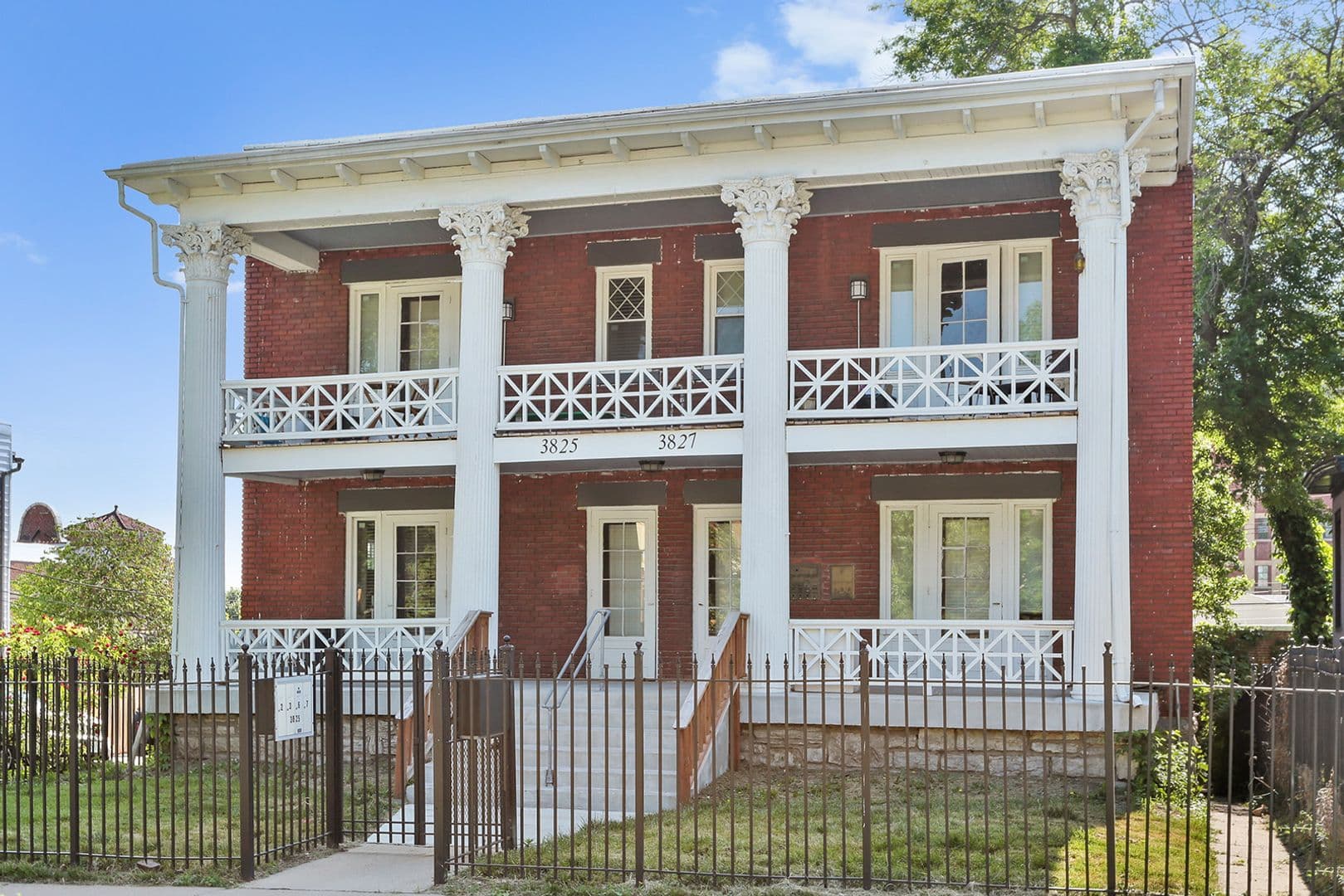 Kansas City Apartment: 3825 Baltimore