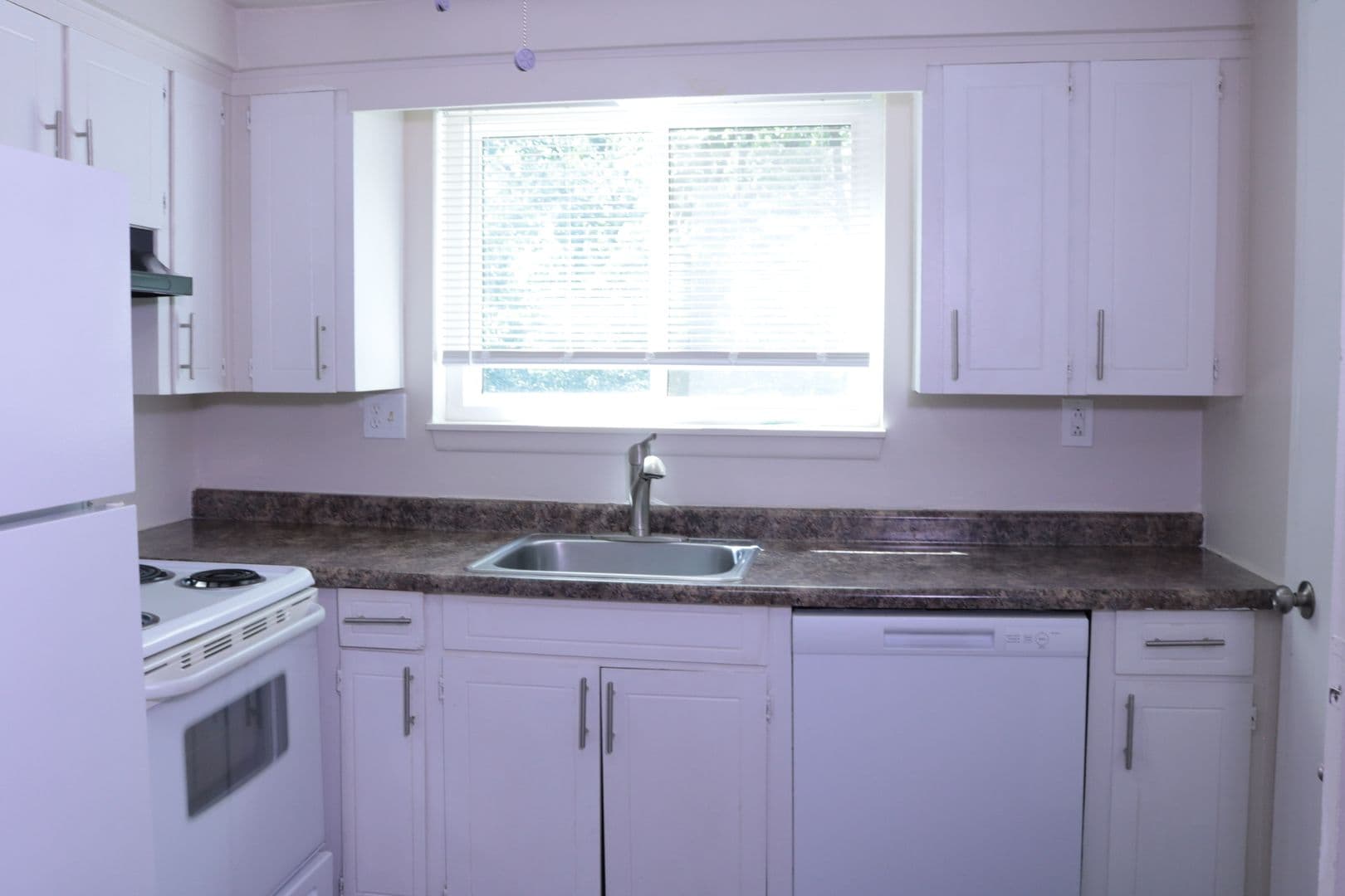 Parkville Apartment: 9001-9155 NW 57th Street