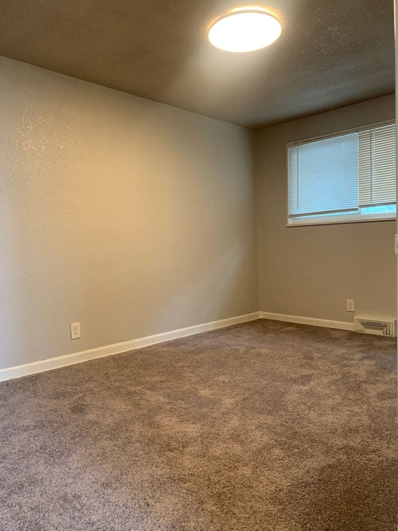 Kansas City Apartment: 4403 / 4407 Holly