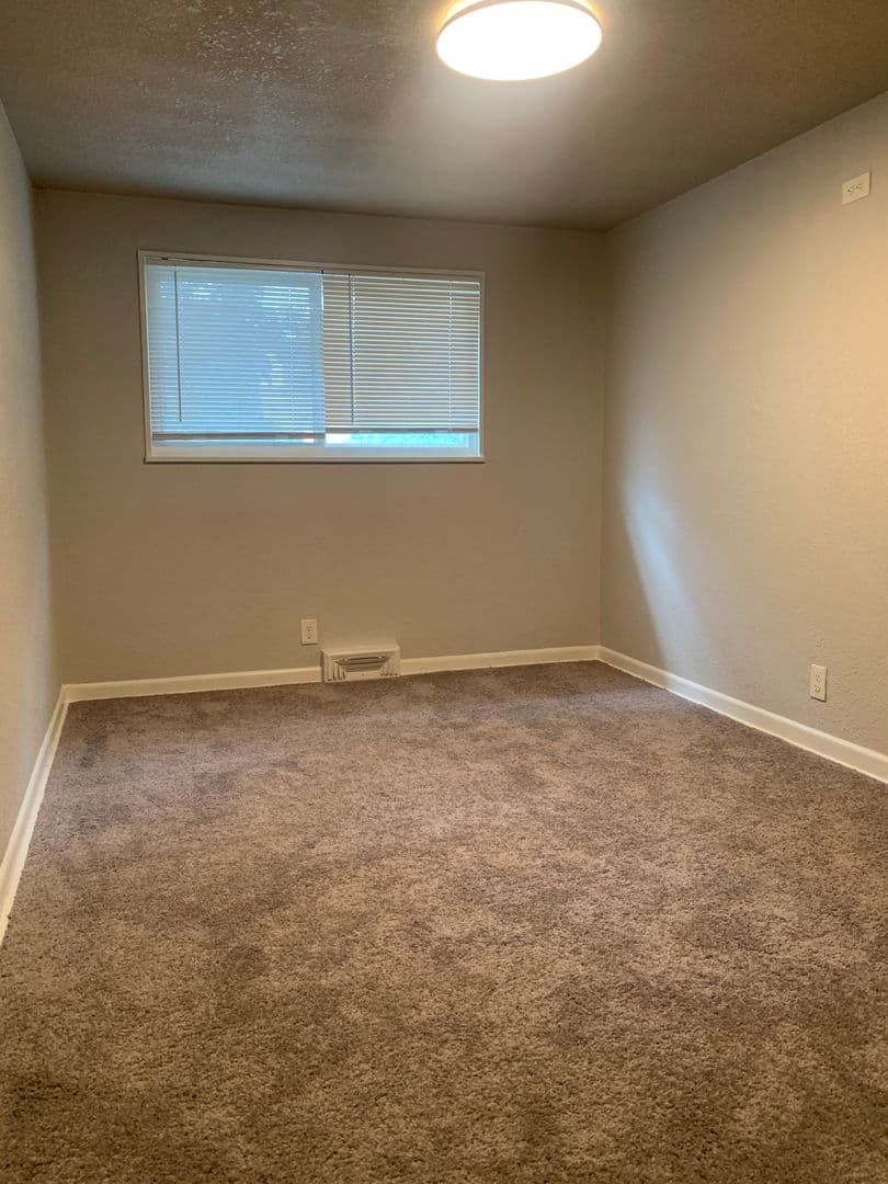 Kansas City Apartment: 4403 / 4407 Holly