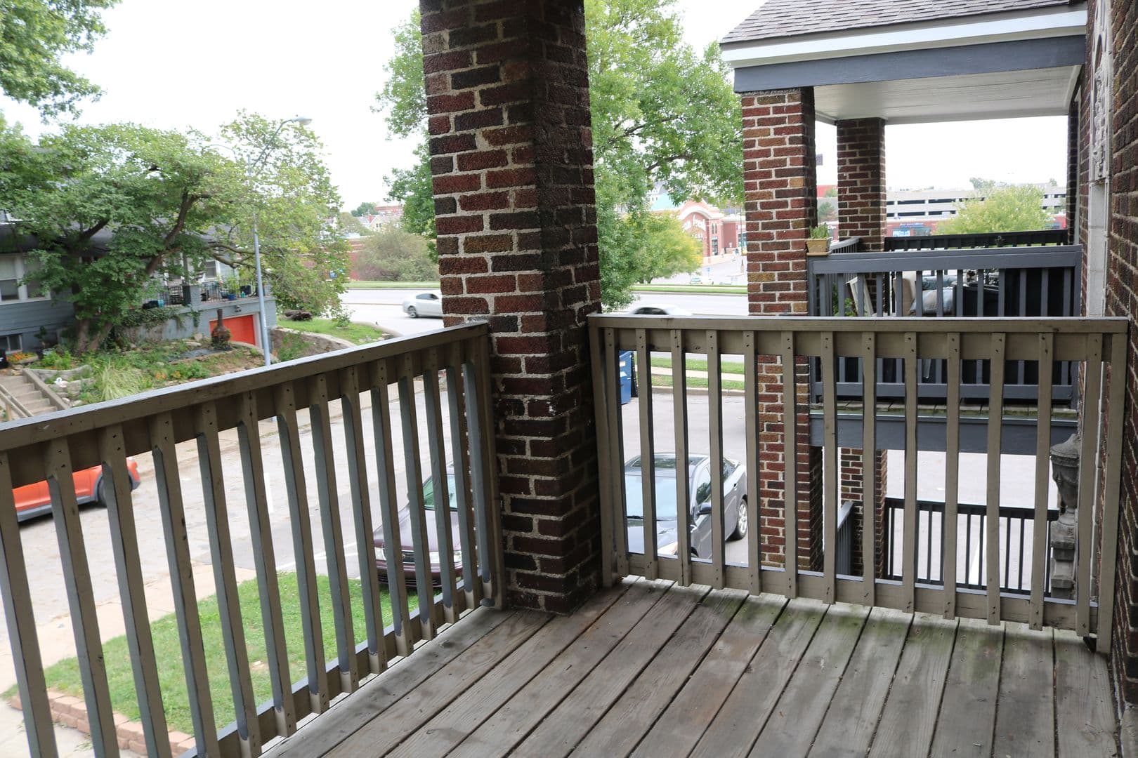 Kansas City Apartment: 905-911 W 40th Terr