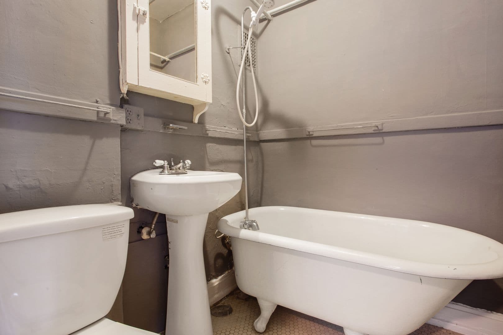 Kansas City Apartment: 3743-3749 Washington St.