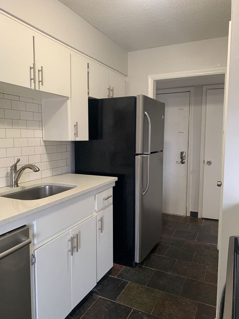 Kansas City Apartment: 4030-4038 Clark Ave.