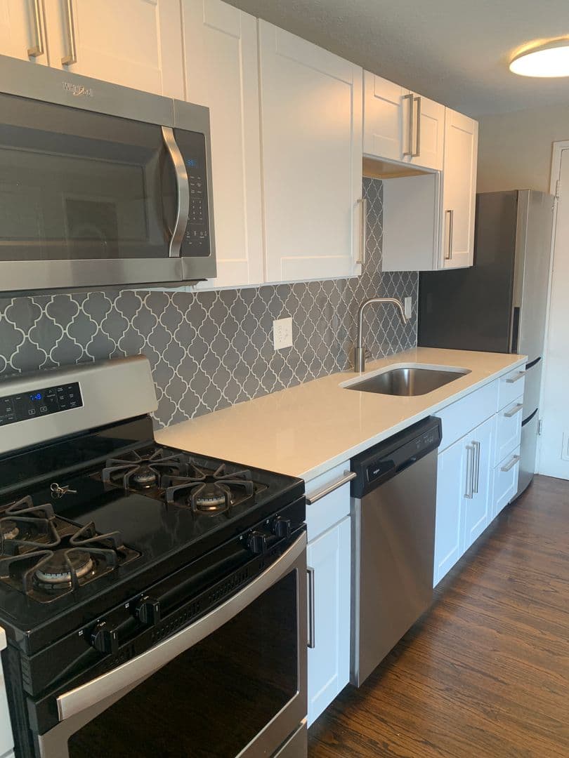Kansas City Apartment: 4403 / 4407 Holly
