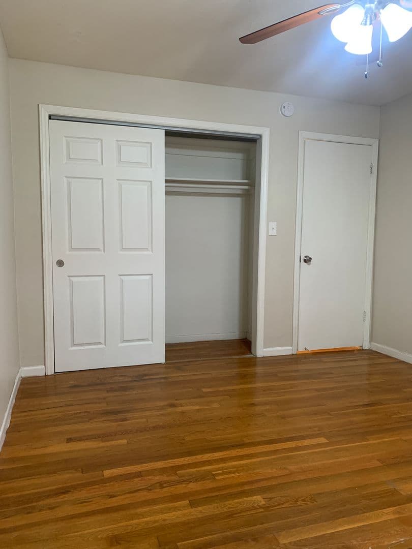 Kansas City Apartment: 3608-3618 Baltimore Ave.