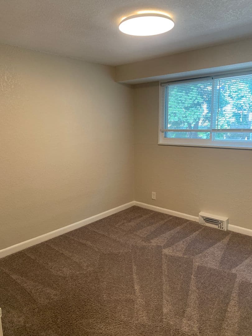Kansas City Apartment: 4403 / 4407 Holly