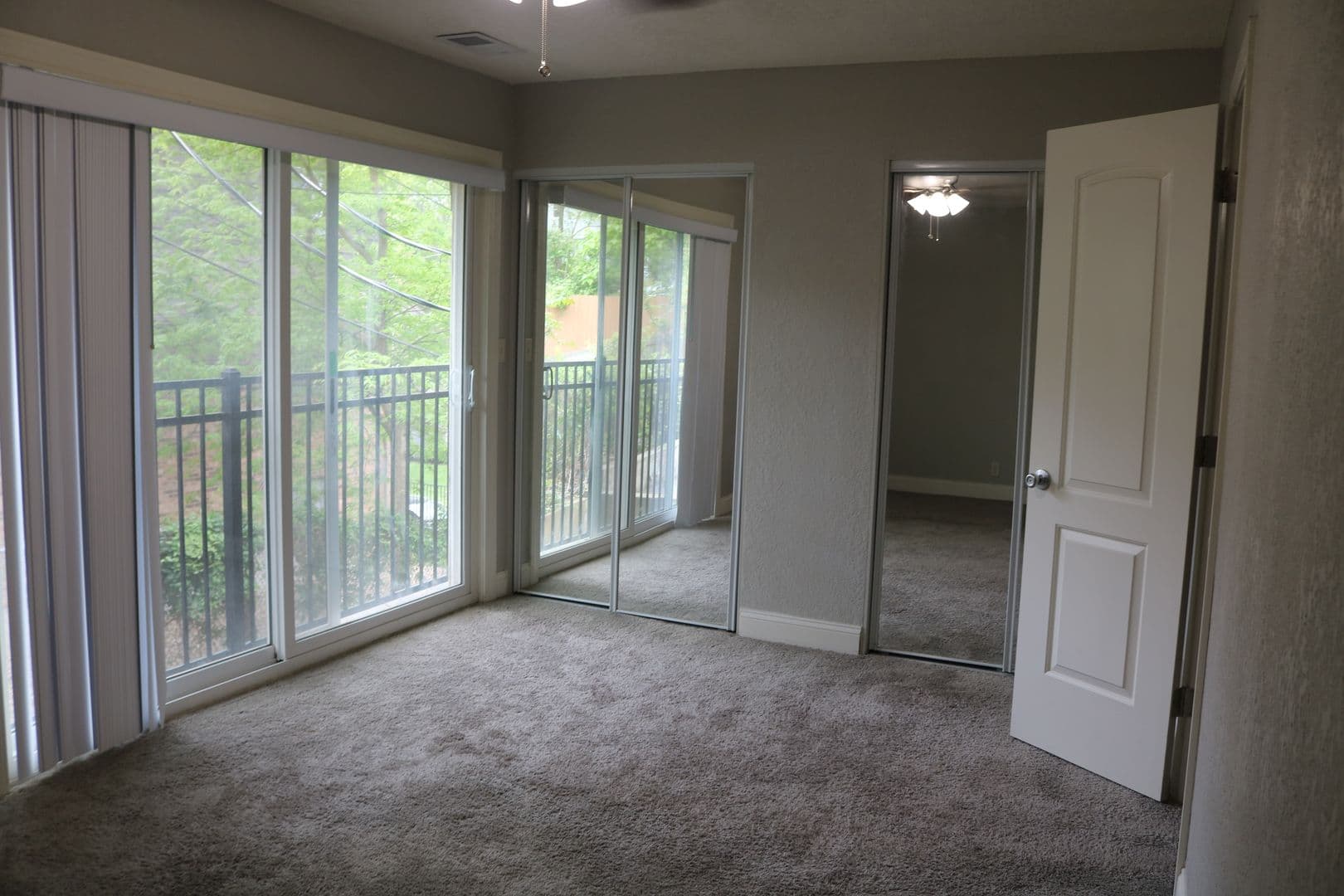 Kansas City Apartment: 3900-3902 Booth St.