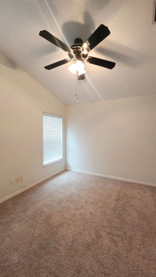 Valrico House: 1813 Greystone Heights Dr.