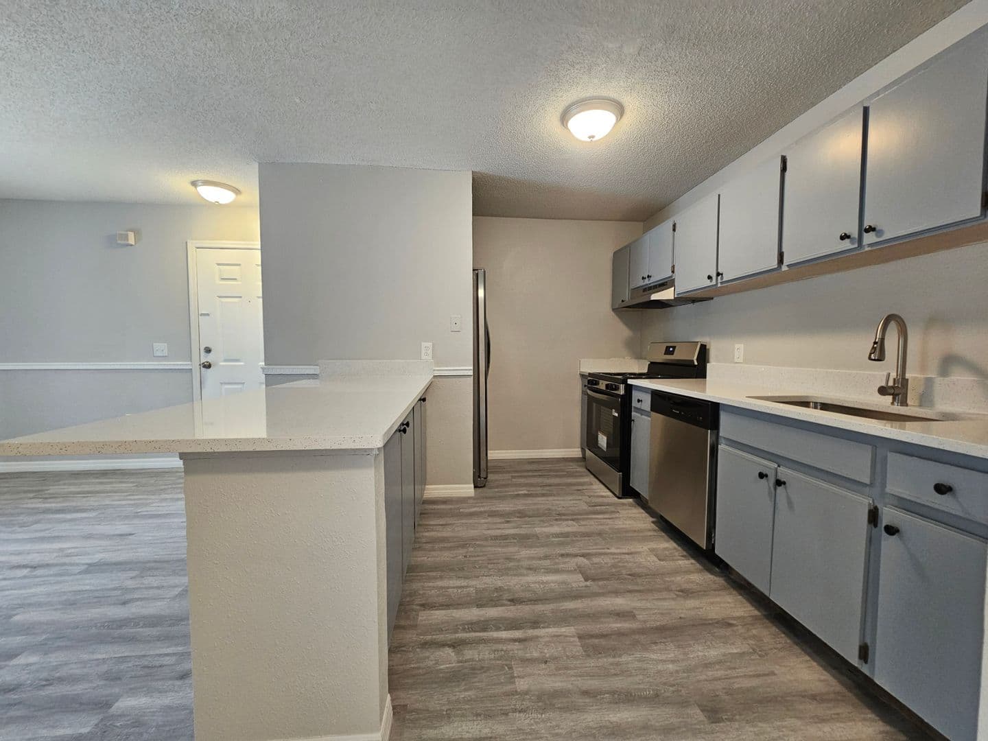 Tampa Condo: 9481 Highland Oak Dr.