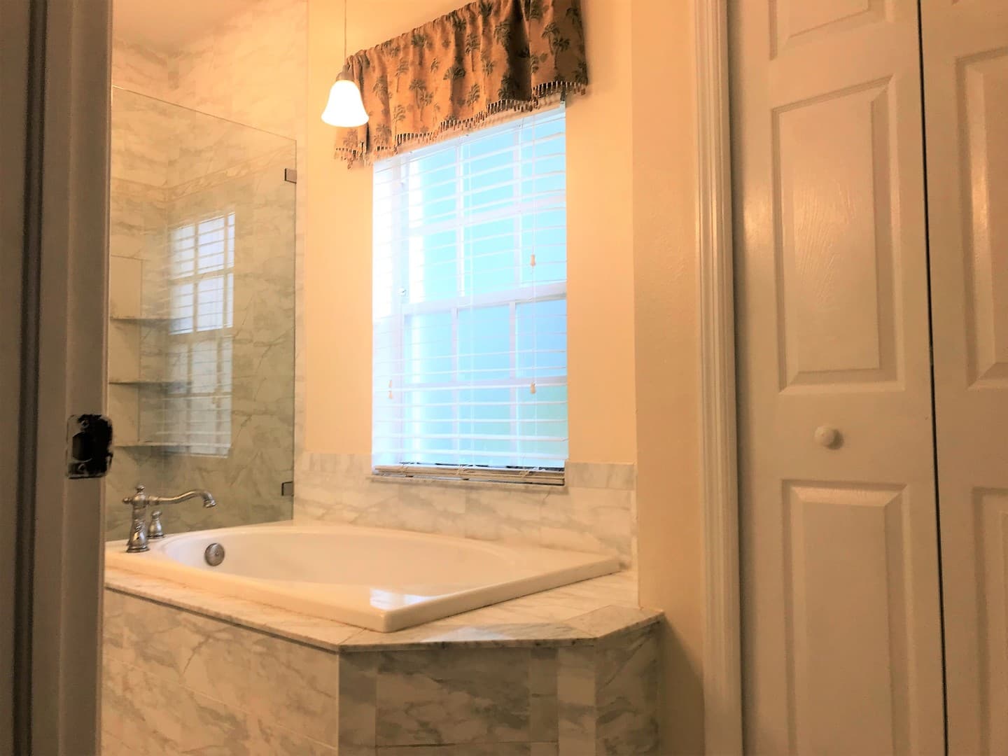 Tampa House: 10409 Mulligan Ct.