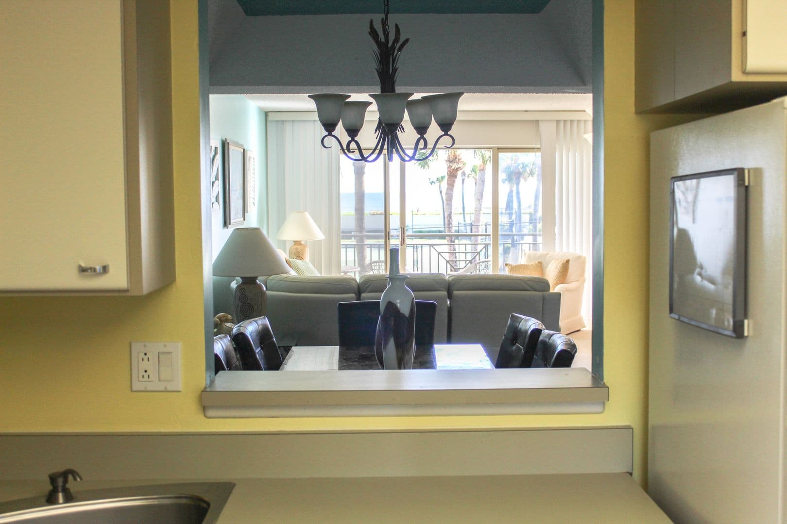 Vero Beach Condo: 3939 Ocean Dr