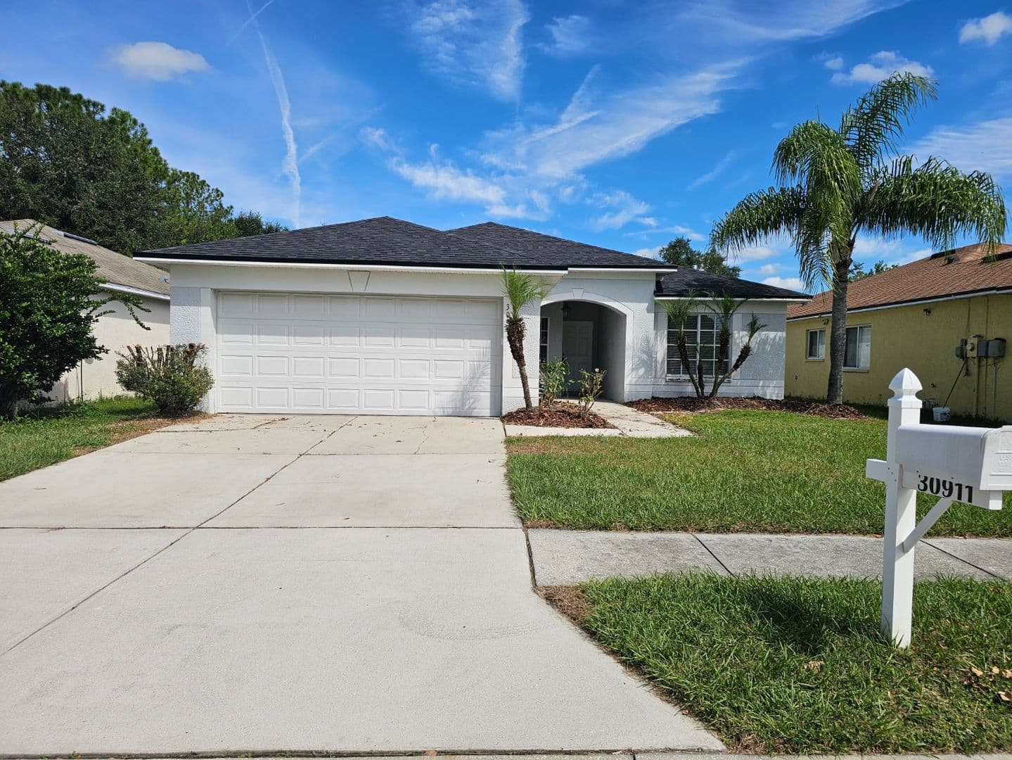 Wesley Chapel House: 30911 Midtown Court