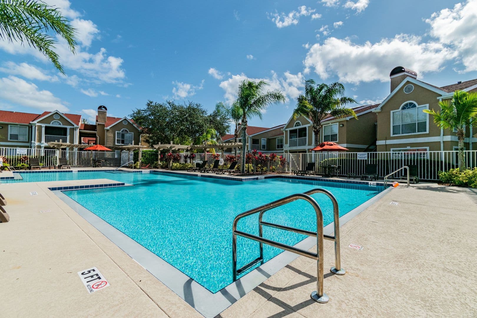 Tampa Condo: 9481 Highland Oak Dr.