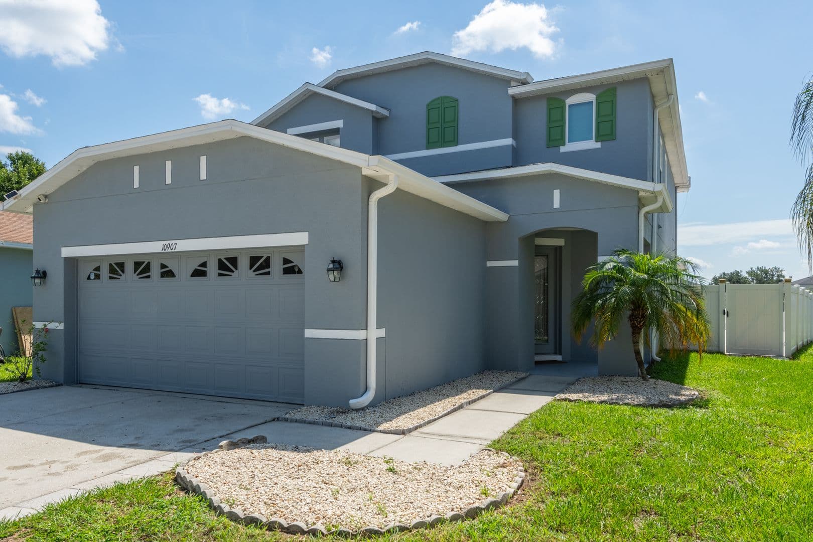 Riverview House: 10907 Golden Silence Dr.