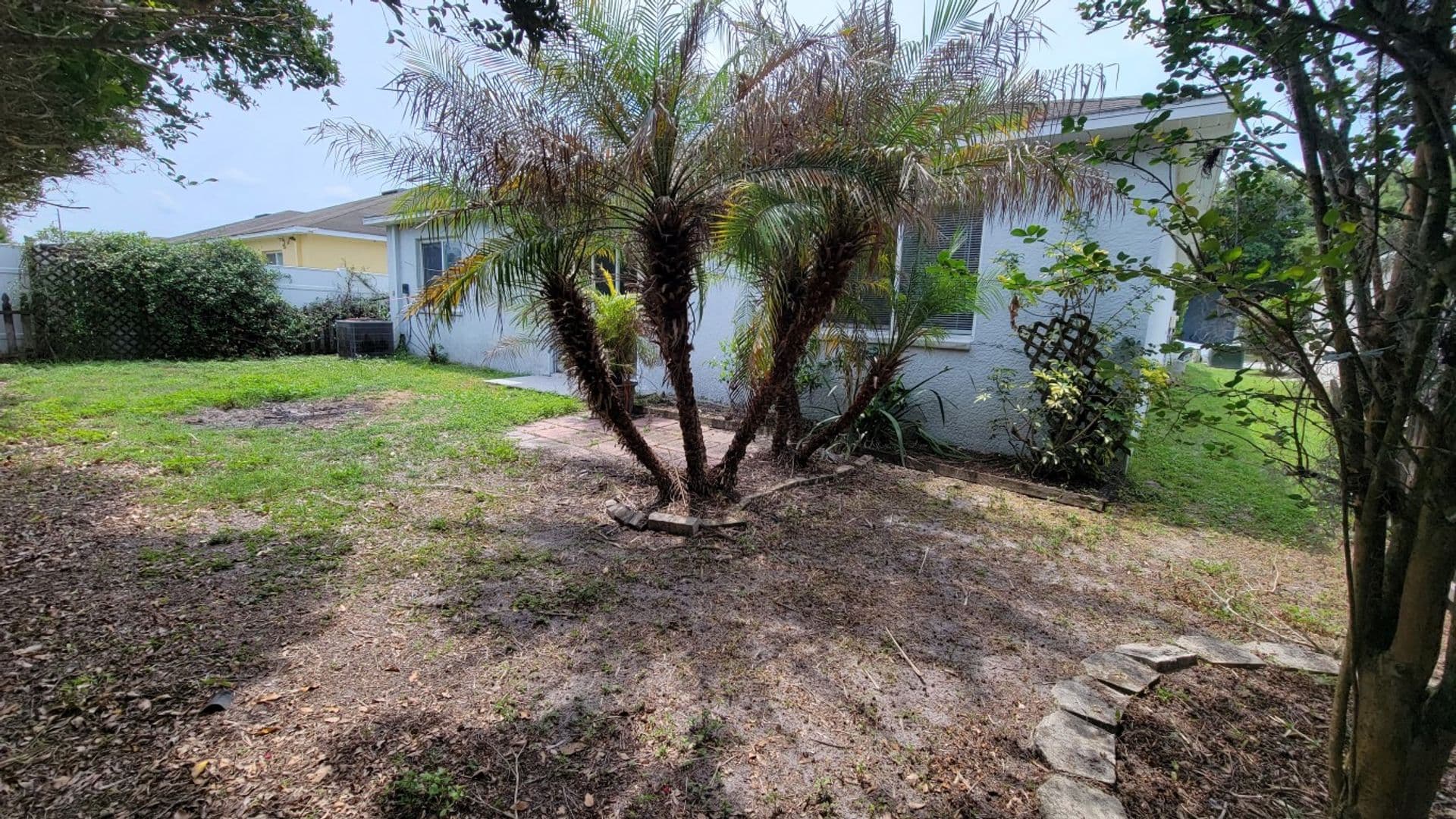 Wesley Chapel House: 30911 Midtown Court