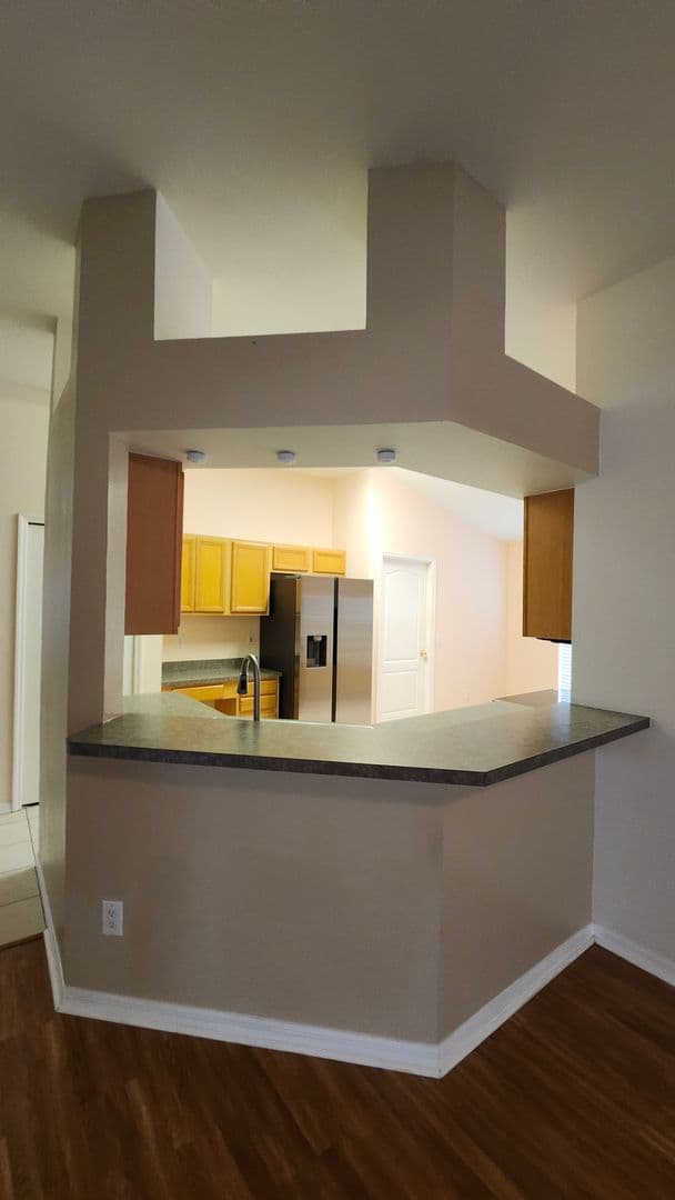 Valrico House: 1813 Greystone Heights Dr.