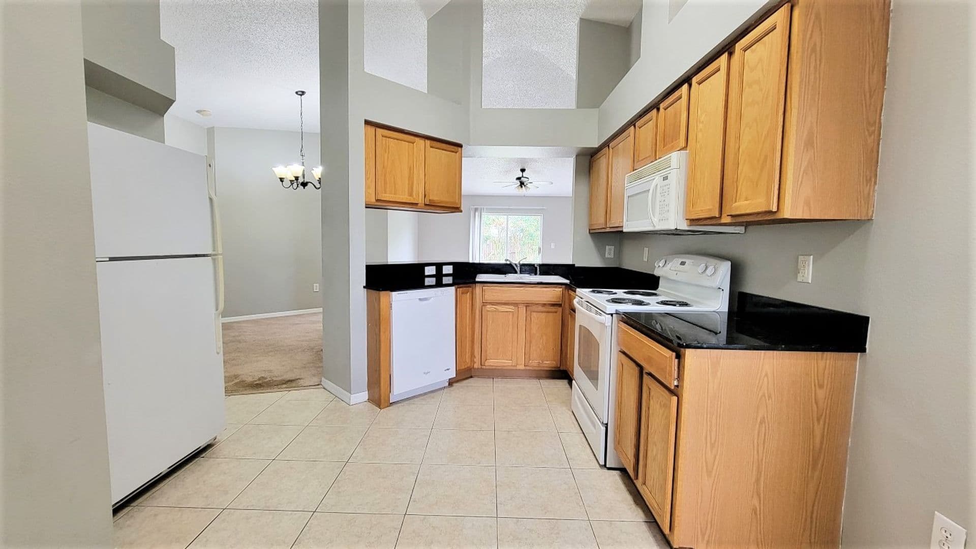 Wesley Chapel House: 30911 Midtown Court