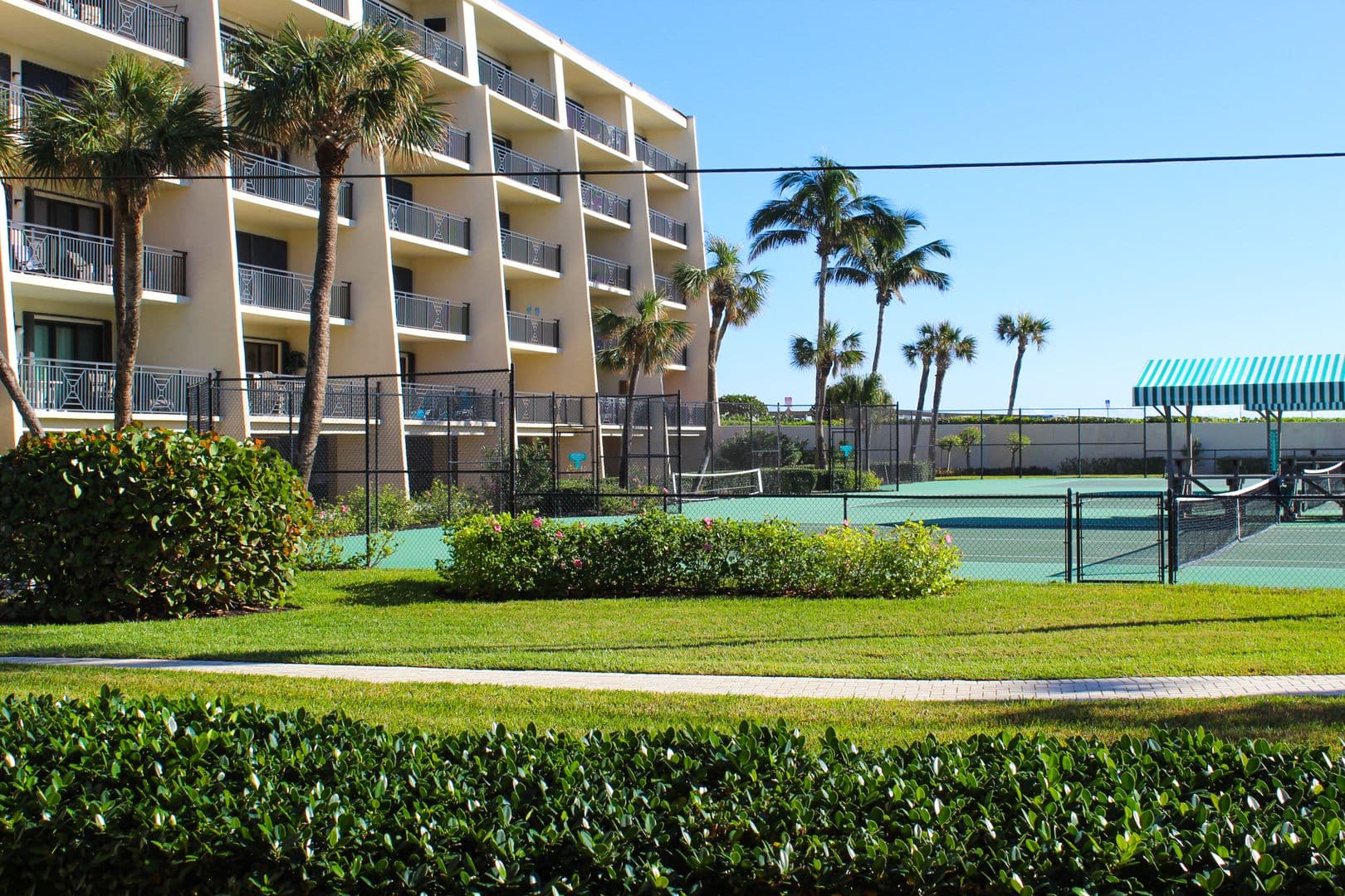 Vero Beach Condo: 3939 Ocean Dr