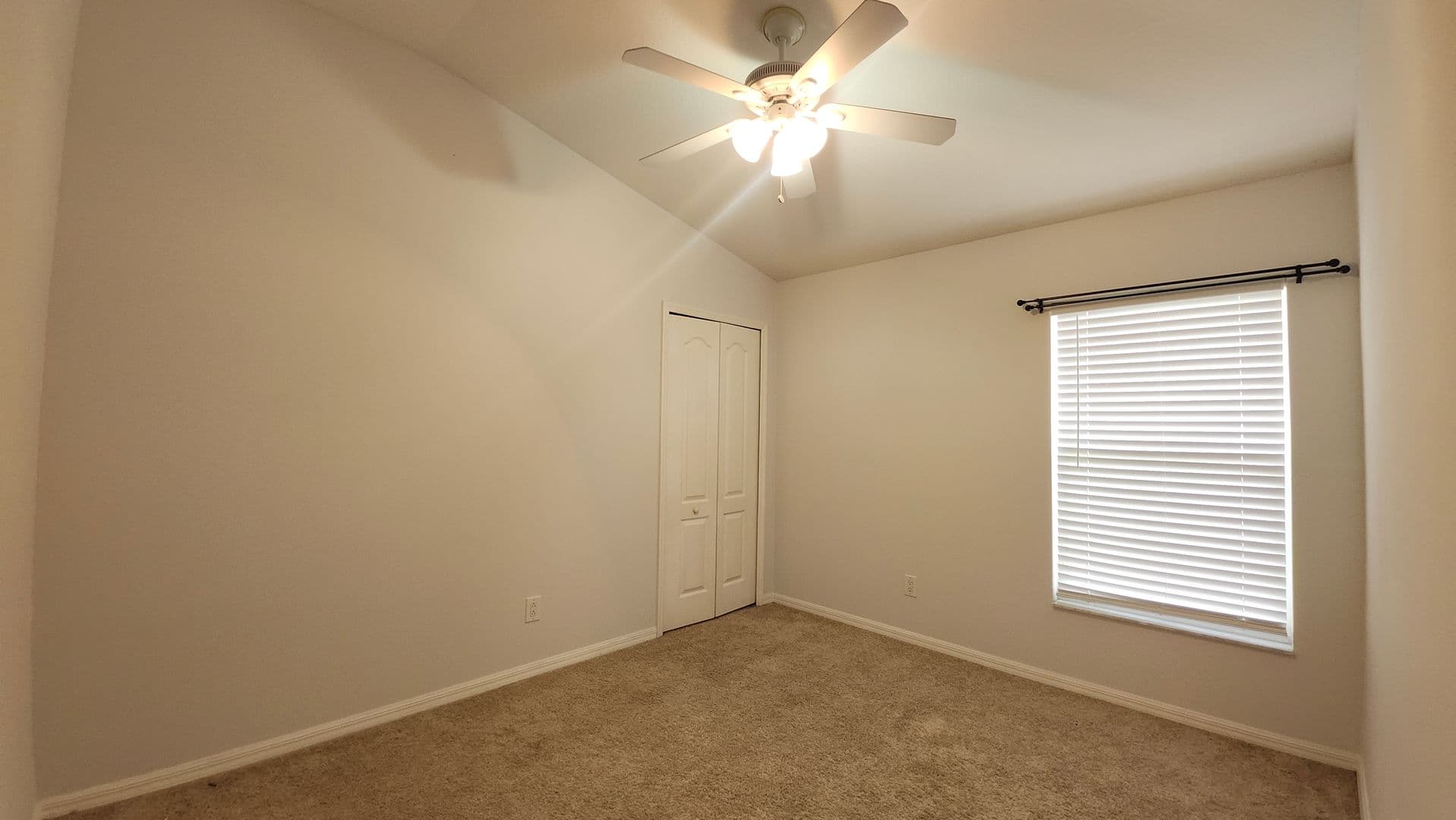 Valrico House: 1813 Greystone Heights Dr.