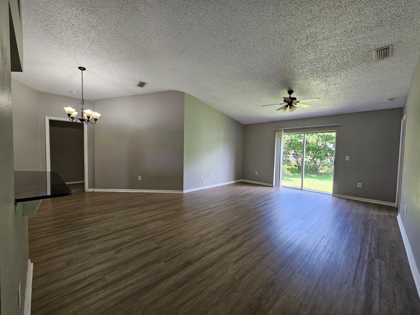 Wesley Chapel House: 30911 Midtown Court