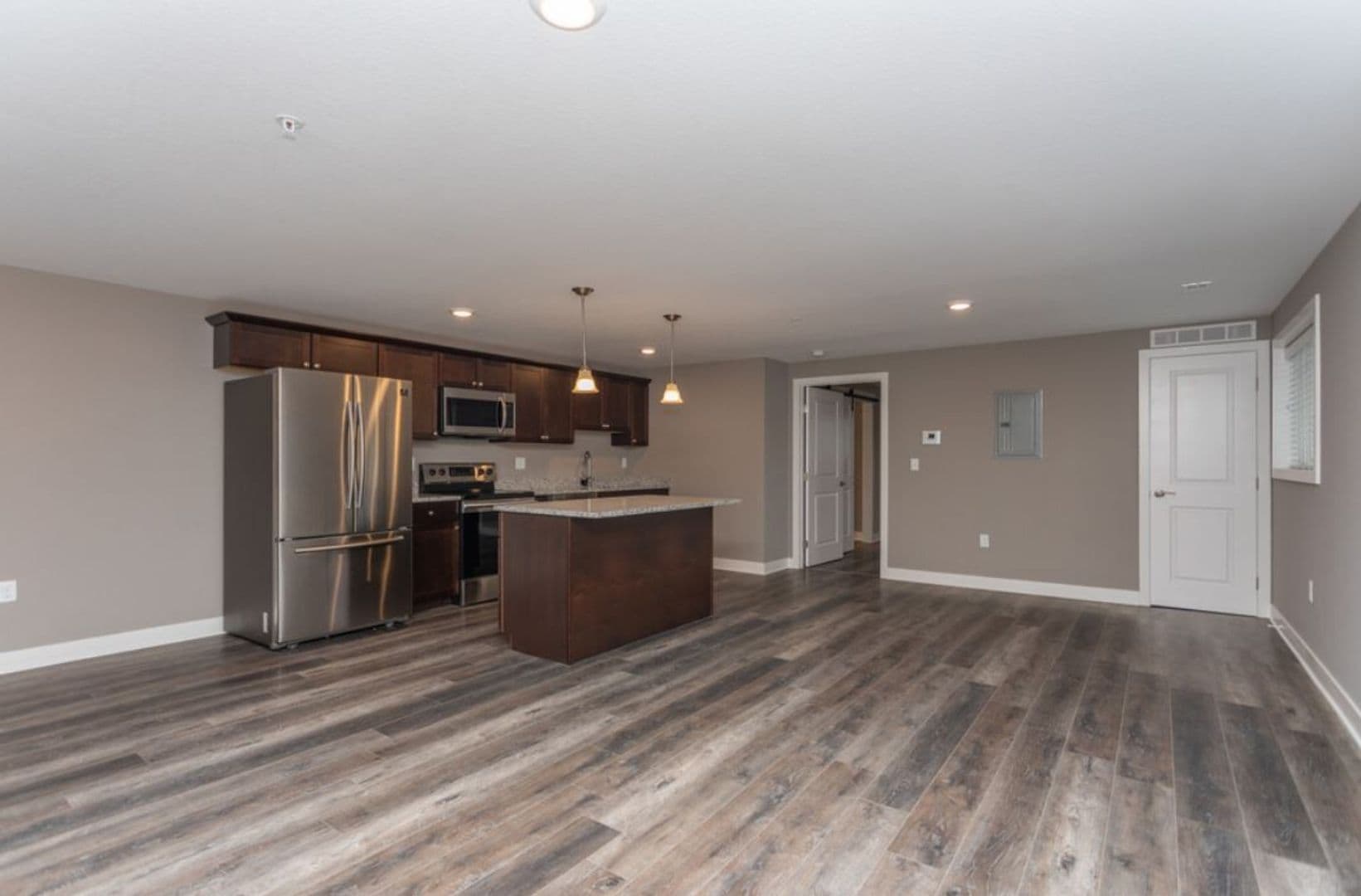 Fort Wayne Apartment: 2917 Westbrook Drive