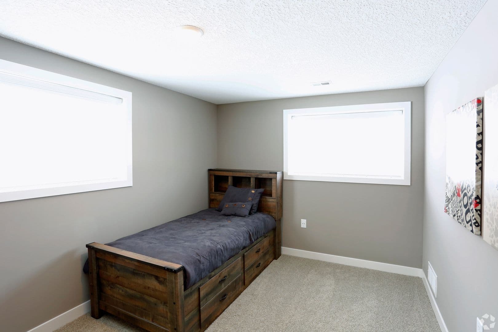 Fort Wayne Apartment: 2807 Westbrook Drive