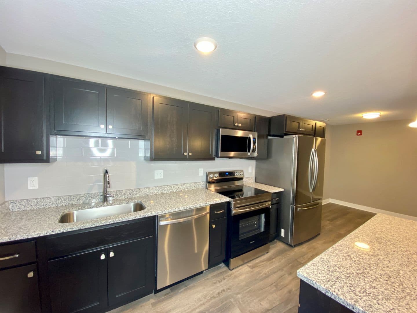 Fort Wayne Apartment: 2817 Westbrook Drive