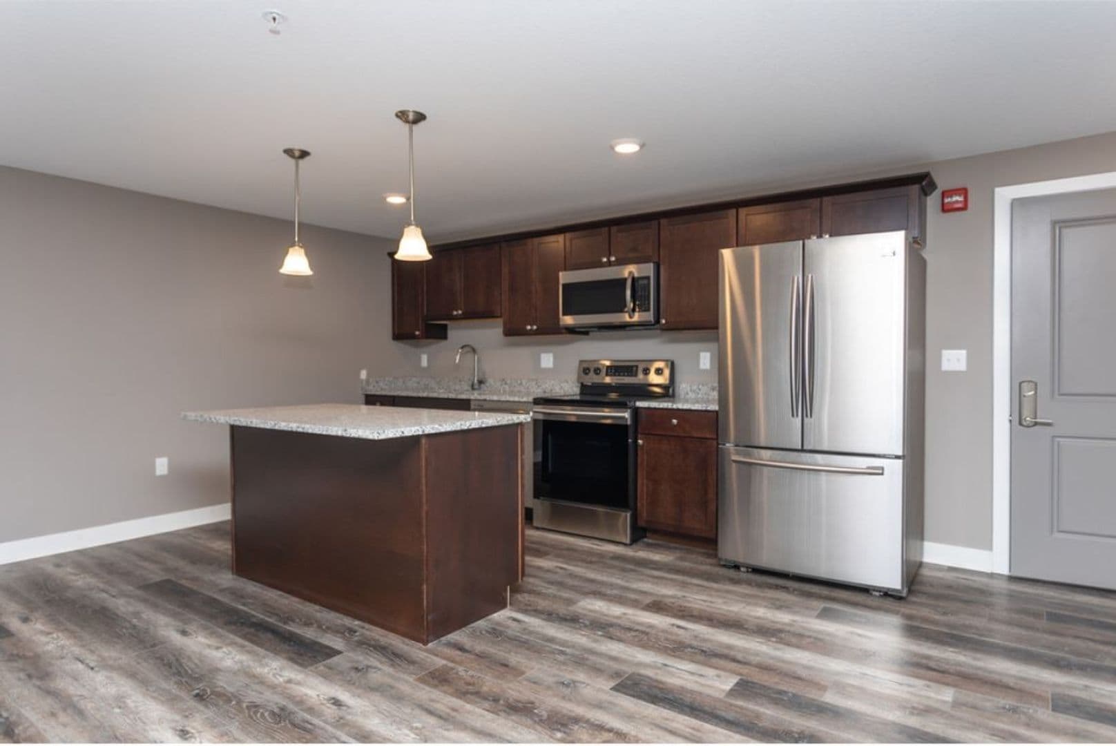 Fort Wayne Apartment: 2917 Westbrook Drive