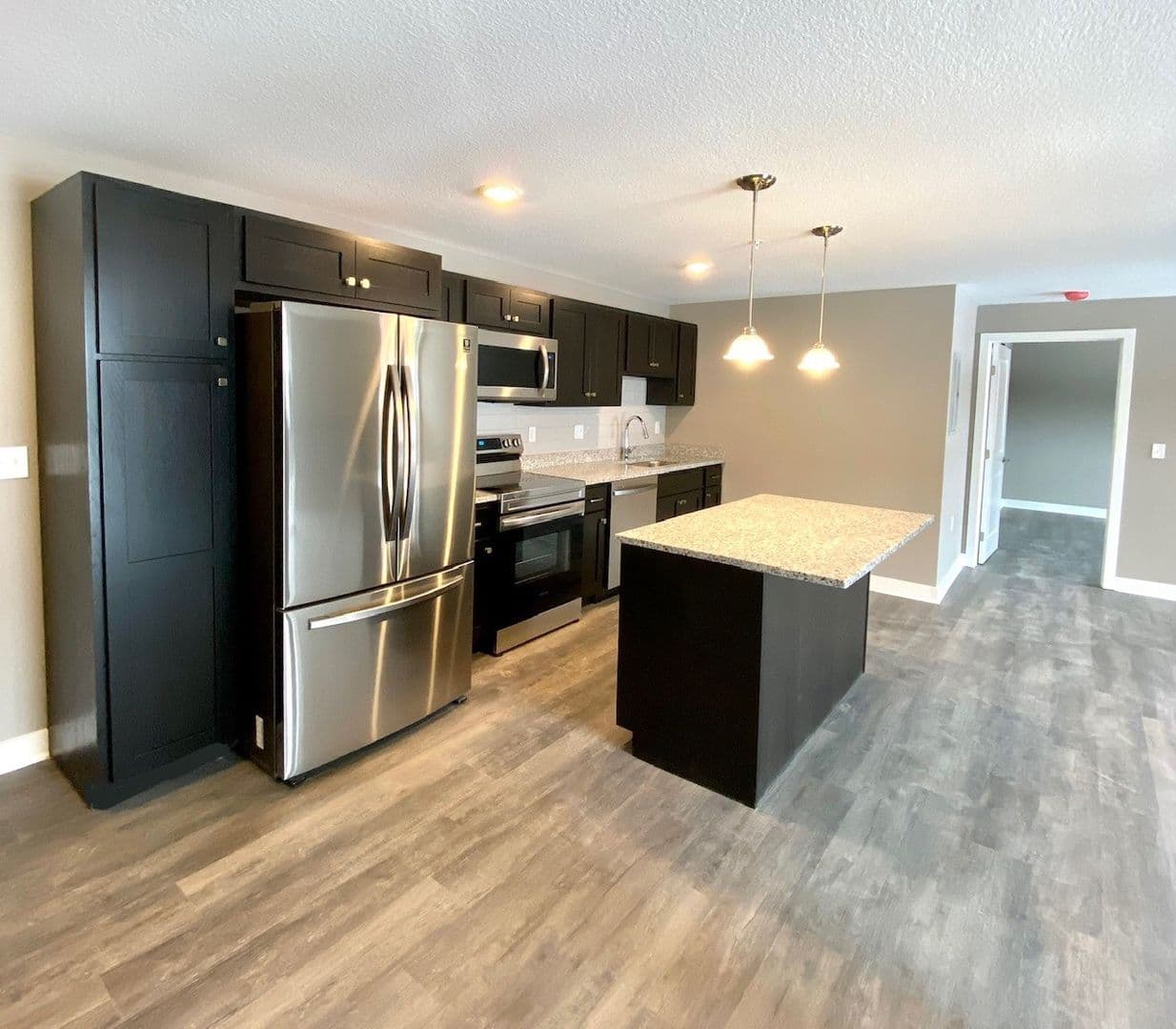 Fort Wayne Apartment: 2817 Westbrook Drive