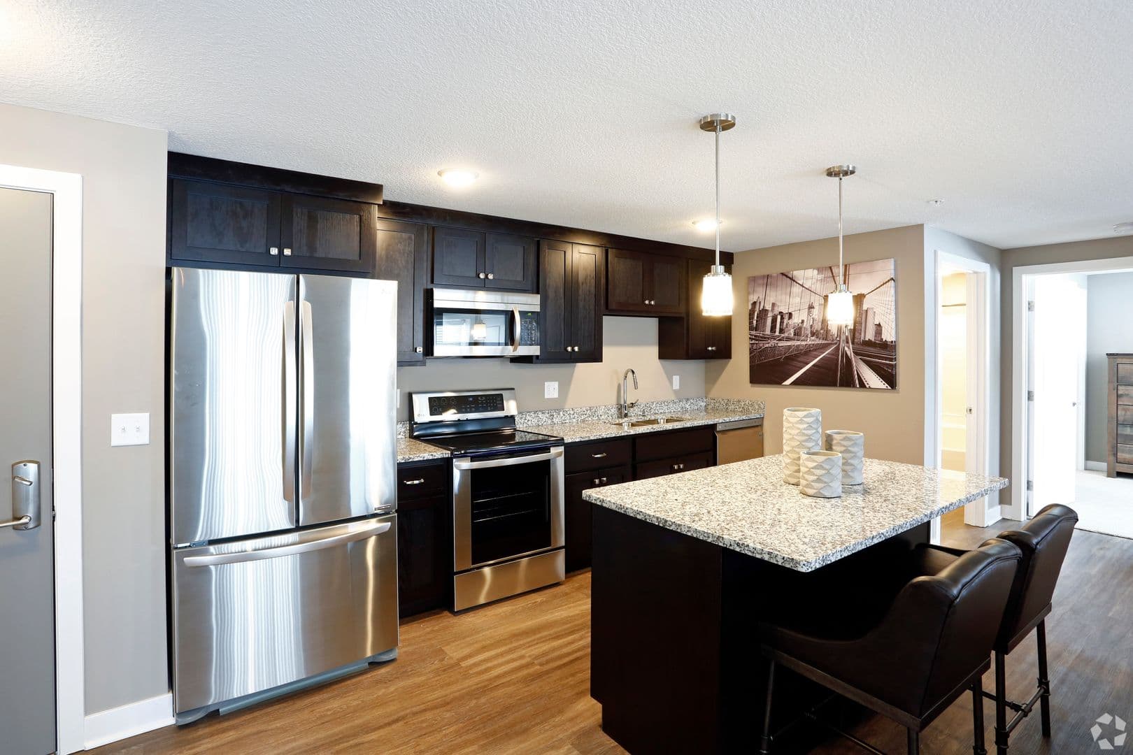 Fort Wayne Apartment: 2807 Westbrook Drive