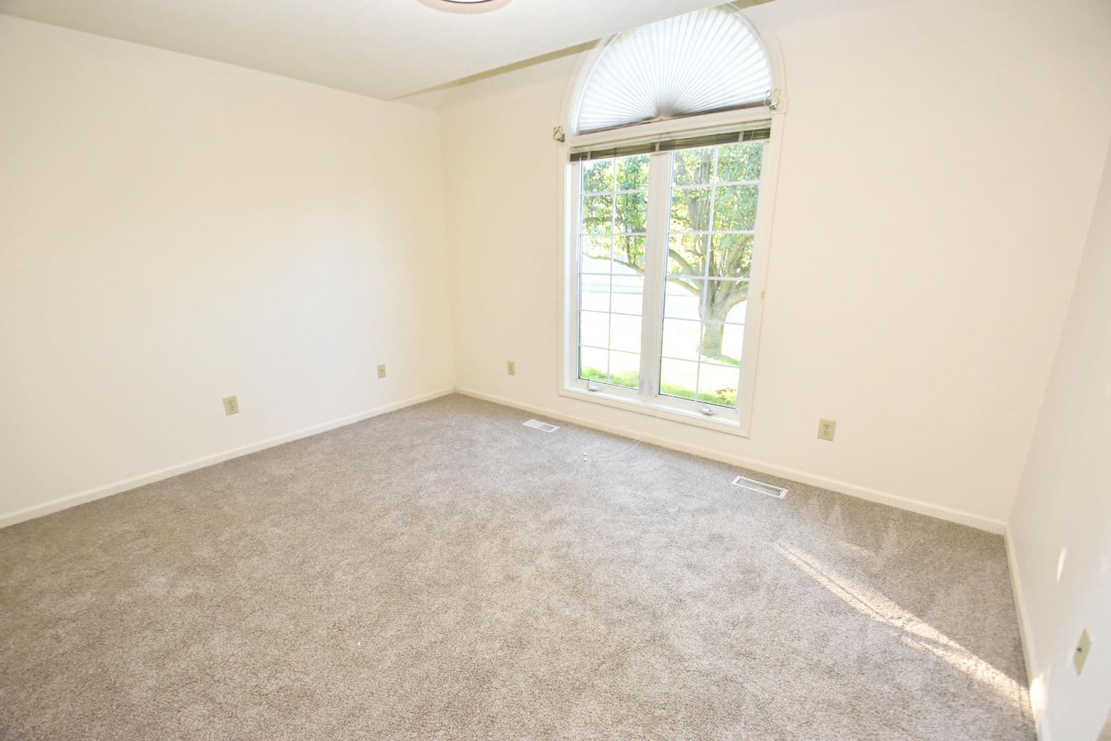 South Bend House: 4117 Cherry Pointe Dr.