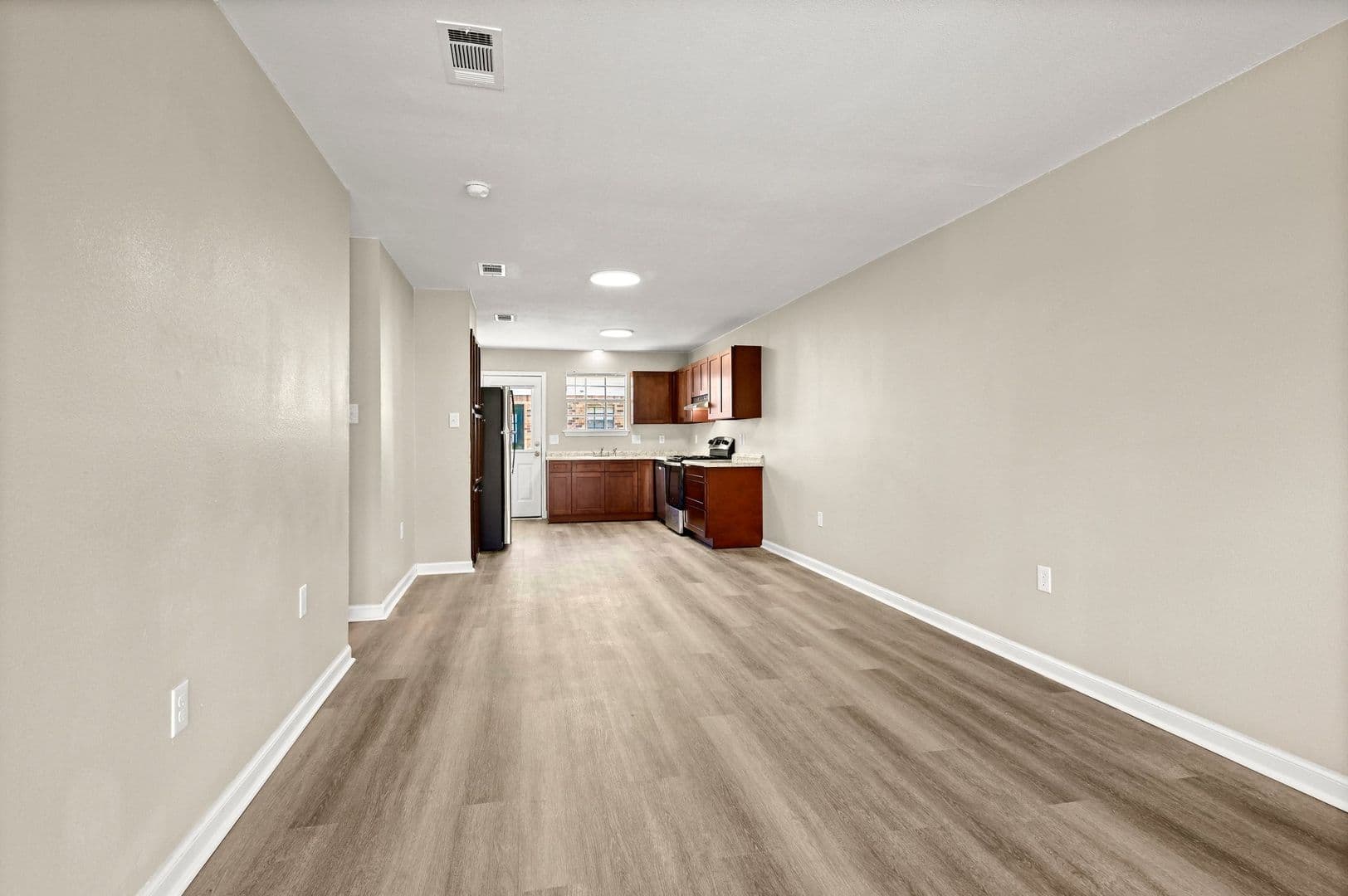 Gonzales Condo: 12027 Roddy Rd