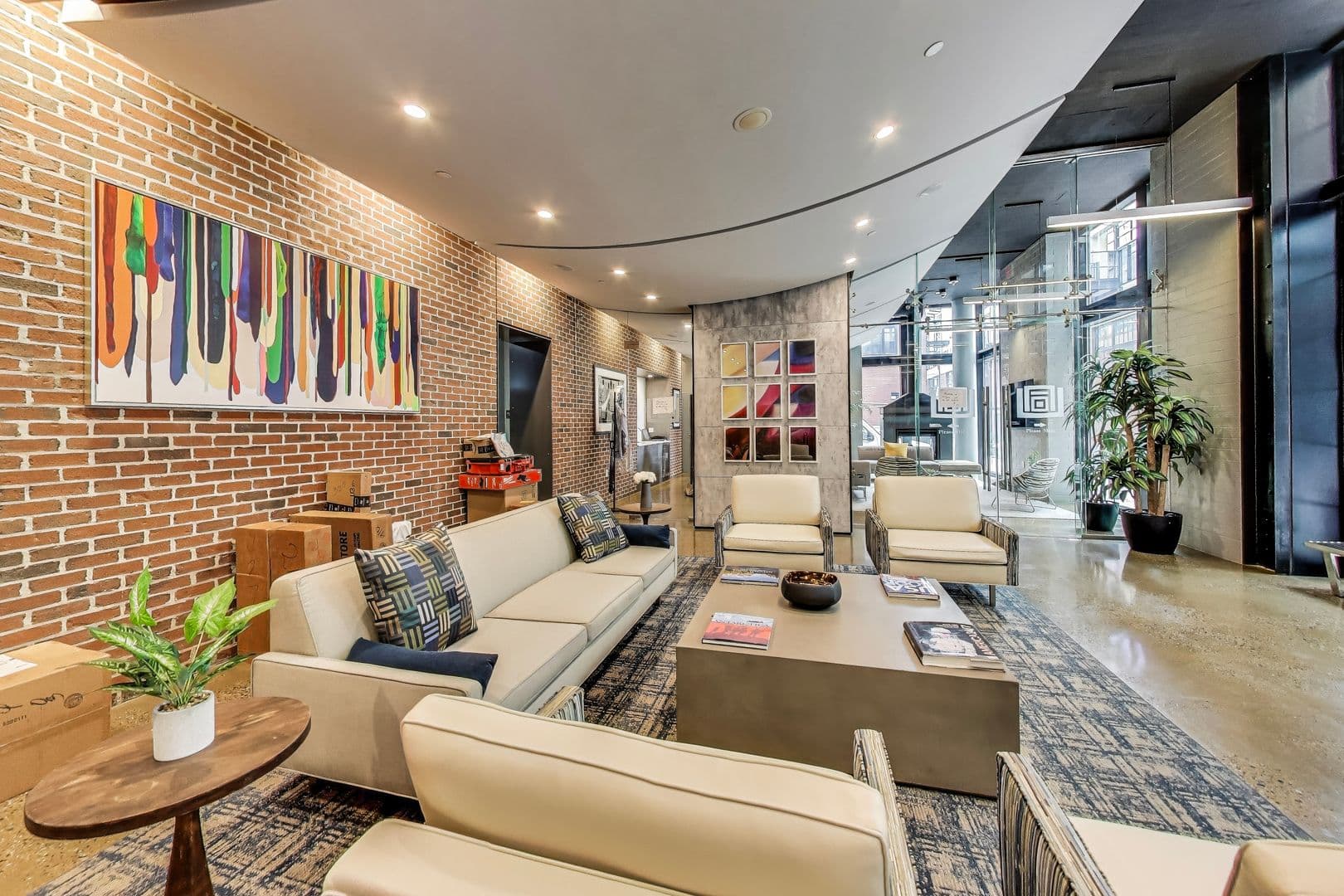 Washington Condo: 2125 14th St NW