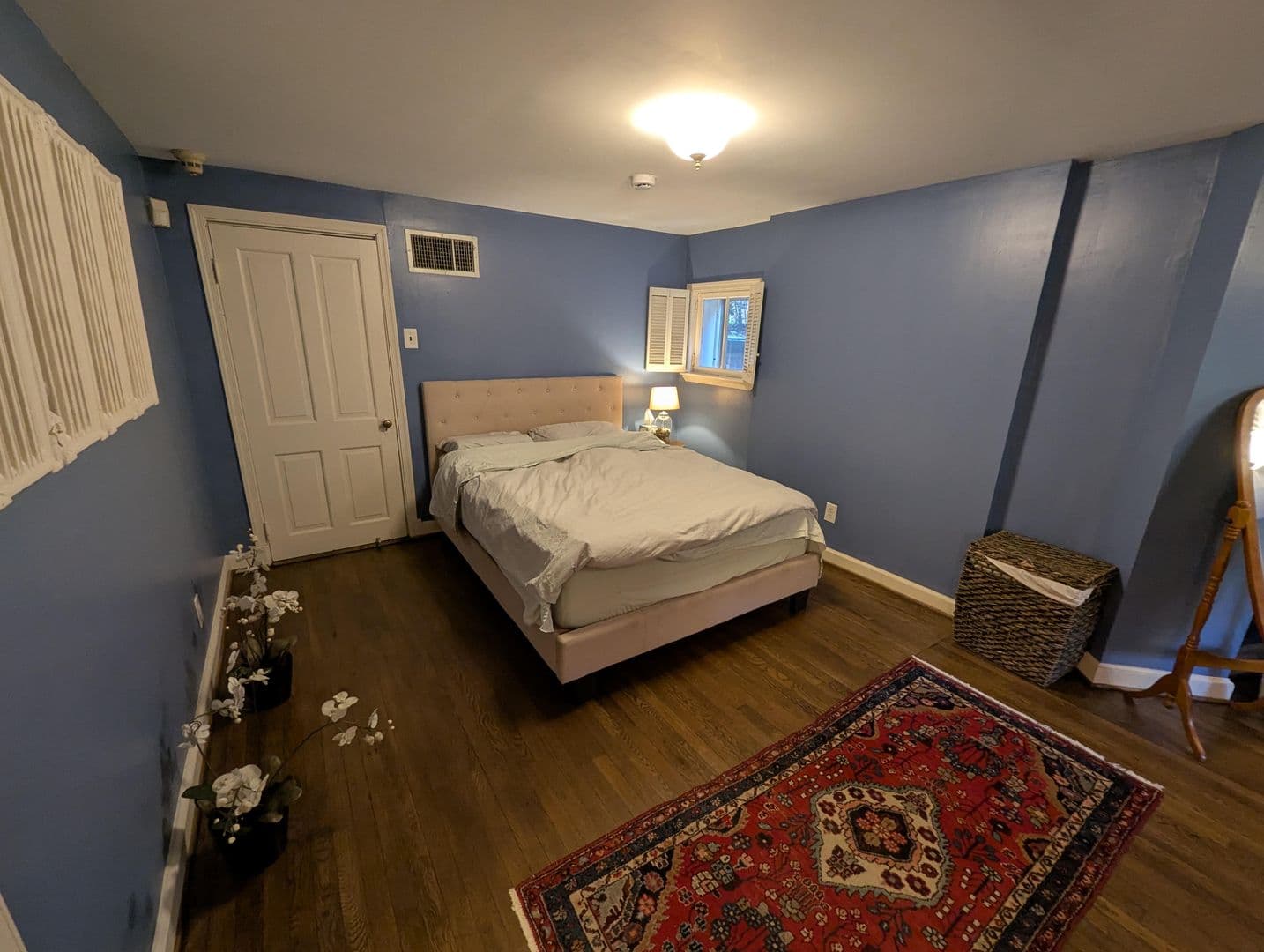 Washington House: 1607 31st St NW Unit B