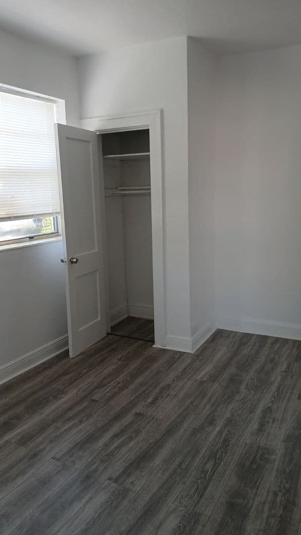 Miami Apartment: 1353 NW 4 ST