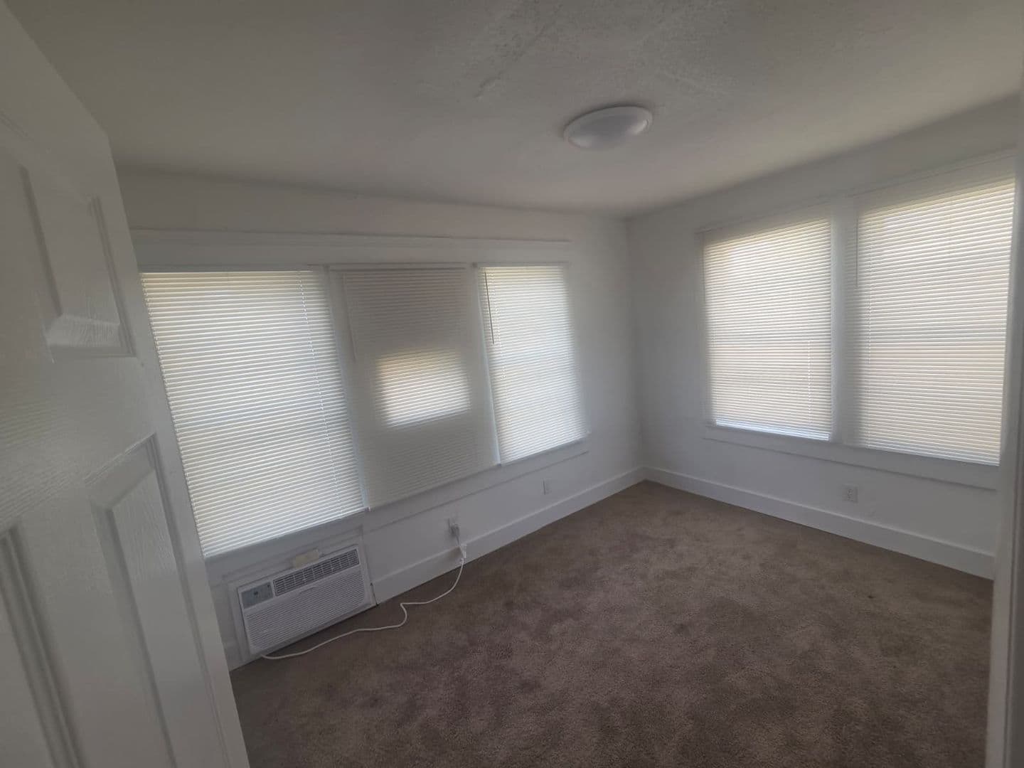 Miami Apartment: 959 SW 5 St