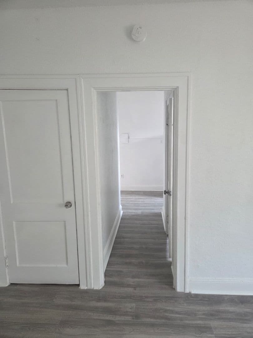 Miami Apartment: 1361 Nw 4 Street