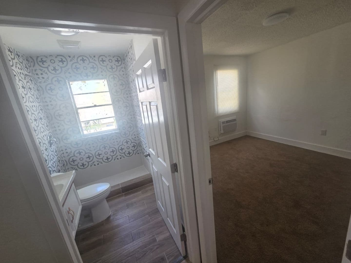 Miami Apartment: 959 SW 5 St