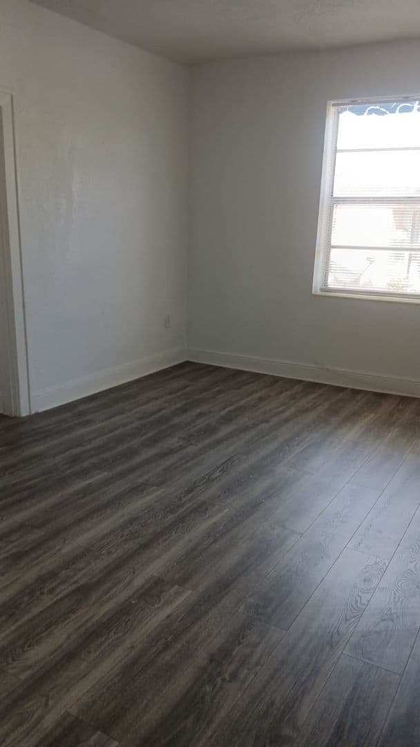 Miami Apartment: 1353 NW 4 ST