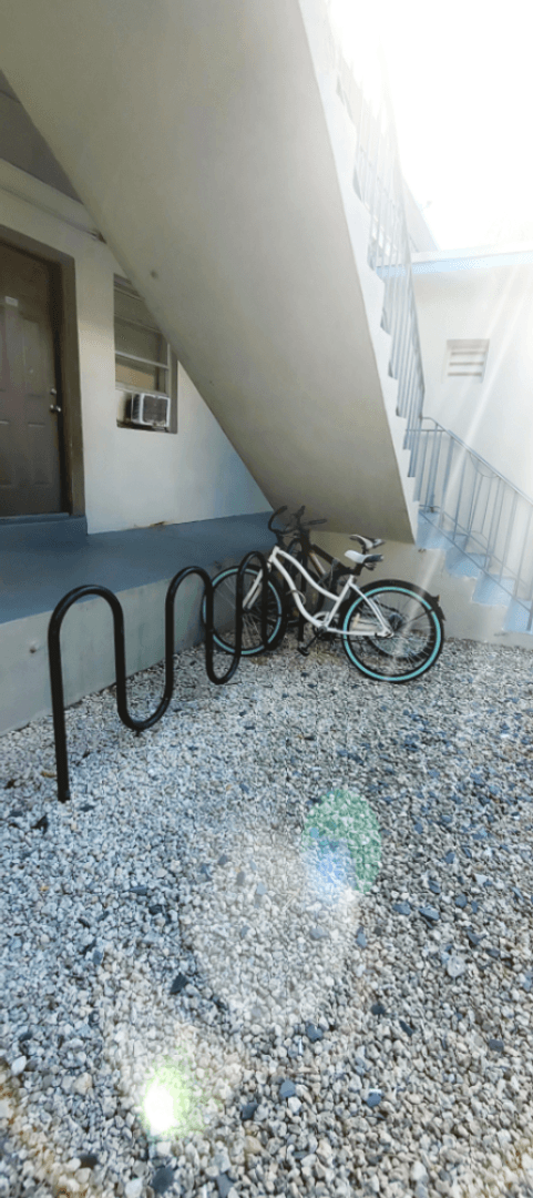 Miami Apartment: 419 - 449 NW 8 St