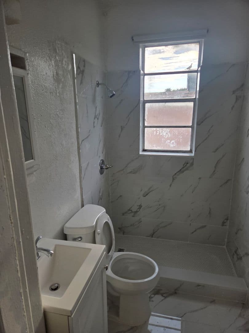 Miami Apartment: 1361 Nw 4 Street