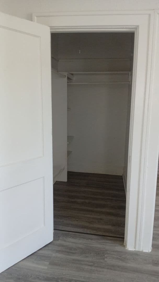 Miami Apartment: 1353 NW 4 ST