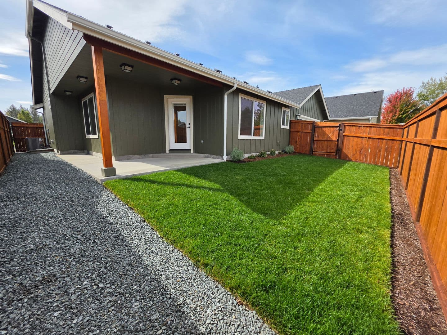 Grants Pass House: 2812 Elmer Nelson Lane